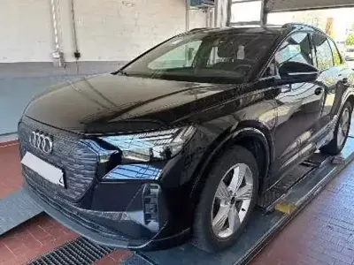 Gebraucht Audi Q4 e-tron Advanced Plus 150 kW (204 PS) 2023 Schwarz SUV
