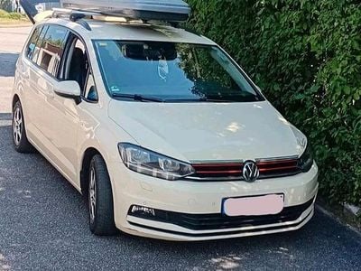 Gebraucht VW Touran 110 PS (80 kW) 2017 Beige Van / Kleinbus