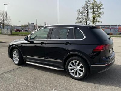 gebraucht VW Tiguan 2.0 TSI 132kW BMT 4MOTION Highline Hi...