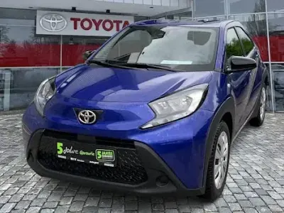 Gebraucht Toyota Aygo X Business Edition 72 PS (52 kW) 2024 Juniper blue SUV
