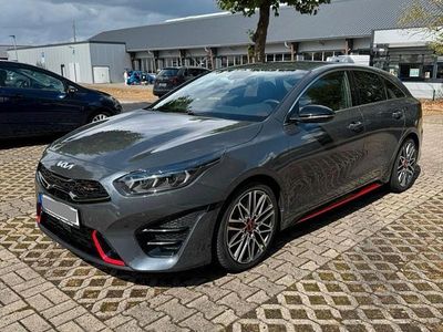 Kia ProCeed GT