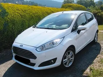 Gebraucht Ford Fiesta 125 PS (91 kW) 2017 Weiß Kleinwagen