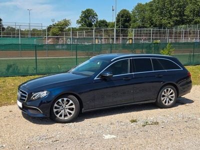 Mercedes E200