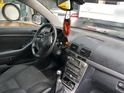 Gebraucht Toyota Avensis 177 PS (130 kW) 2007 Grau Kombi