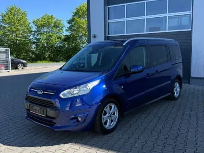 Second-hand Ford Tourneo Connect Titanium 120 CP (88 kW) 2016 Albastru Monovolum