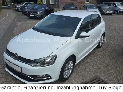 Gebraucht VW Polo 75 PS (55 kW) 2015 Weiß Kleinwagen