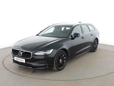Gebraucht Volvo V90 Momentum 190 PS (139 kW) 2020 Schwarz Kombi