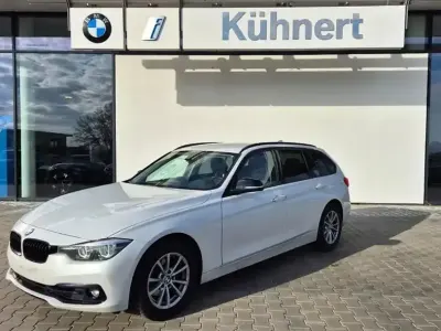 Gebraucht BMW 320 Sport Line 184 PS (135 kW) 2019 Weiß Kombi