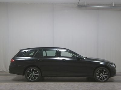 Mercedes E220