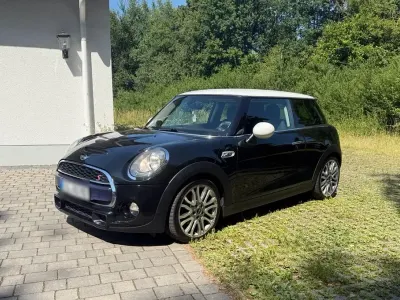 Gebraucht Mini Cooper SD Coupé 170 PS (125 kW) 2016 Schwarz Coupé