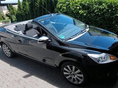 Usata Ford Focus Cabriolet 100 CV (73 kW) 2010 Nero Cabrio