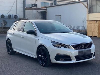 Gebraucht Peugeot 308 GT-line 150 PS (110 kW) 2018 Weiß Limousine