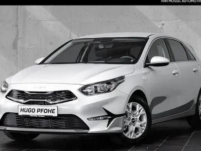 Gebraucht Kia Ceed Vision 115 PS (84 kW) 2024 Silber Kleinwagen