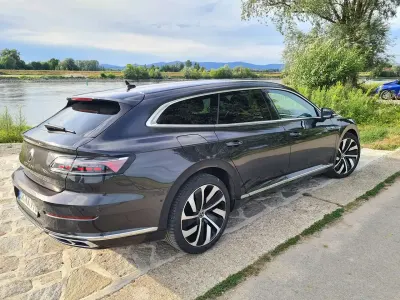 Gebraucht VW Arteon R-line 190 PS (139 kW) 2023 Grau Kombi