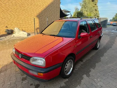 Gebraucht VW Golf III 90 PS (66 kW) 1994 Rot Kombi