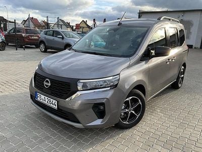 Neu Nissan Townstar Tekna 131 PS (96 kW) 2025 Grau Van / Kleinbus