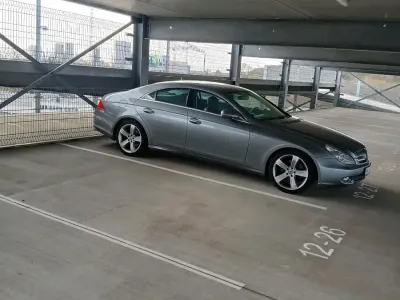 Gebraucht Mercedes CLS350 224 PS (164 kW) 2009 Grau Coupé