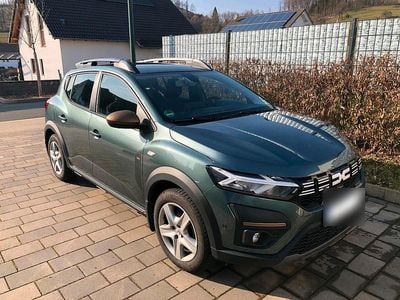 Usata Dacia Sandero Extreme 100 CV (73 kW) 2023 Verde Utilitaria