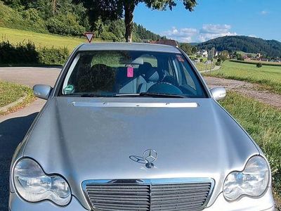 Mercedes 200