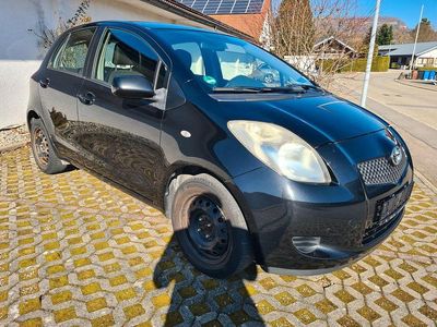 Gebraucht Toyota Yaris 69 PS (50 kW) 2006 Schwarz Limousine