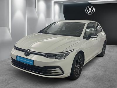 Pure white Gebraucht 2023 VW Golf VIII Move | 27.250 € (Fairer Preis)