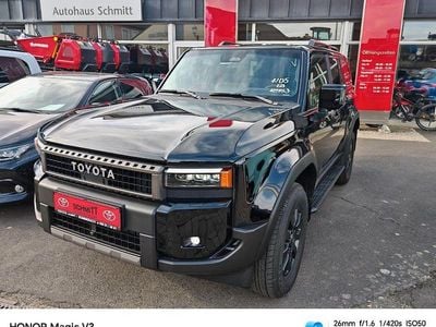 Neu Toyota Land Cruiser Executive 205 PS (150 kW) 2026 Schwarz SUV