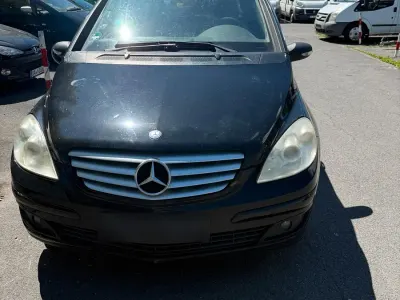 Gebraucht Mercedes B150 95 PS (69 kW) 2006 Schwarz Van / Kleinbus
