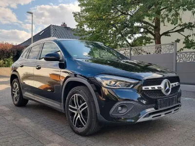 Gebraucht Mercedes GLA220 Progressive 190 PS (139 kW) 2021 Schwarz SUV