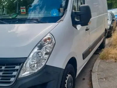 Gebraucht Renault Master 130 PS (95 kW) 2019 Weiß Van / Kleinbus