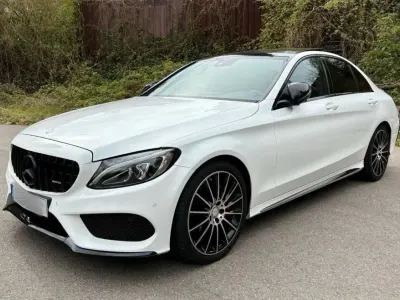 Gebraucht Mercedes C180 AMG line 180 PS (132 kW) 2016 Weiß Limousine