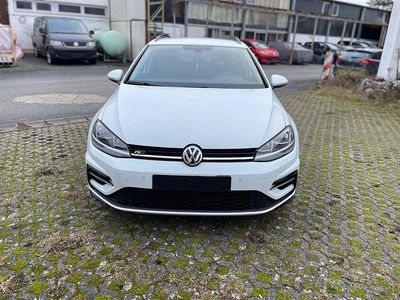 Weiß Gebraucht 2017 VW Golf VII R-line Kombi | 9.550 € (Guter Preis)