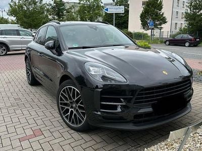 Porsche Macan S