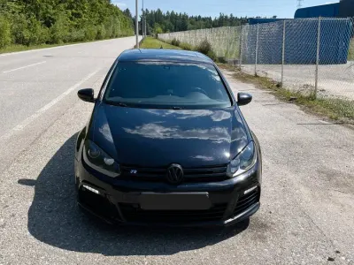 Gebraucht VW Golf VI R 270 PS (198 kW) 2012 Schwarz Kleinwagen
