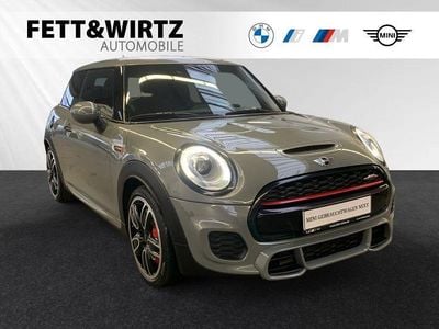 Gebraucht Mini John Cooper Works 231 PS (169 kW) 2018 Moonwalk grey metallic Kleinwagen