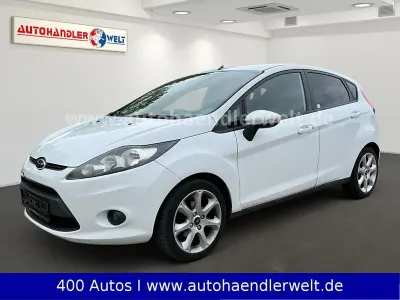 Gebraucht Ford Fiesta Ambiente 60 PS (44 kW) 2009 Weiß Limousine