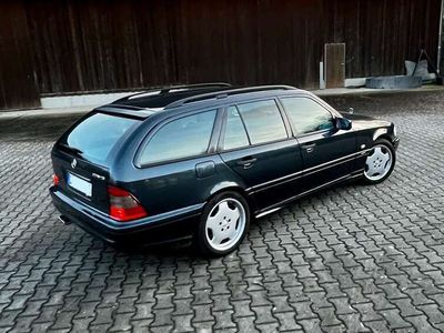 Mercedes C43 AMG