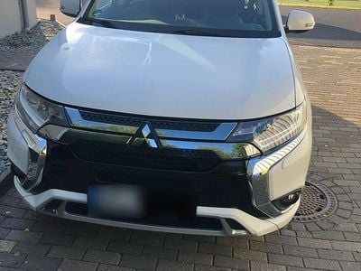 Gebraucht Mitsubishi Outlander Top 177 PS (130 kW) 2020 SUV