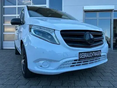 Gebraucht Mercedes Vito 237 PS (174 kW) 2022 Weiß Van
