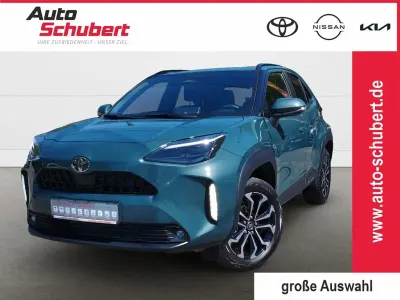 Gebraucht Toyota Yaris 131 PS (96 kW) 2026 Grün Kleinwagen
