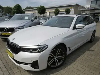 Usata BMW 520 Sport Line 190 CV (139 kW) 2020 Bianco Station wagon