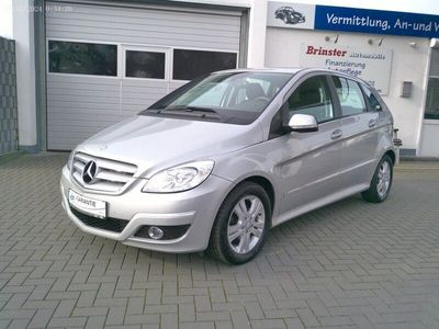 gebraucht Mercedes B180 Automatic KLIMA,PDC,TEMPOMAT,SITZHEIZUNG