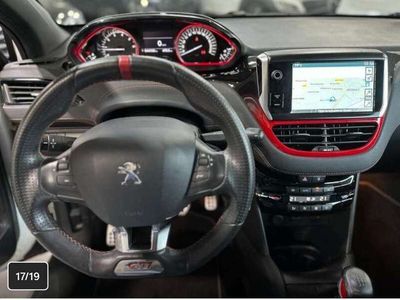 gebraucht Peugeot 208 GTI 200 THP