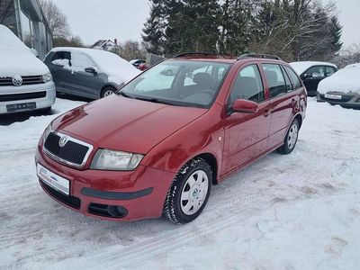 Rot Gebraucht 2007 Skoda Fabia Cool Edition Kombi | 3.170 € (Etwas zu teuer)