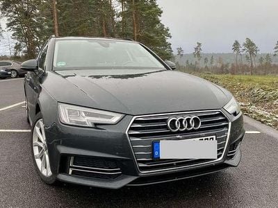Blau Gebraucht 2016 Audi A4 Design Kombi | 14.400 € (Fairer Preis)