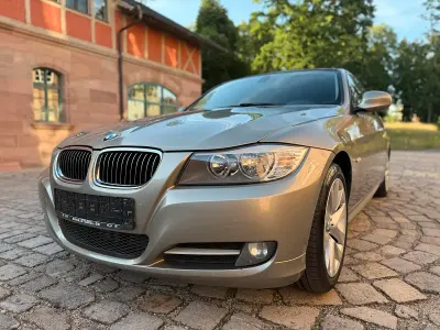 Gebraucht BMW 325 Shadowline 204 PS (150 kW) 2012 Braun Kombi