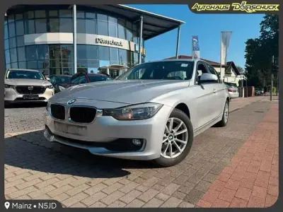 Gebraucht BMW 316 116 PS (85 kW) 2014 Silber Limousine