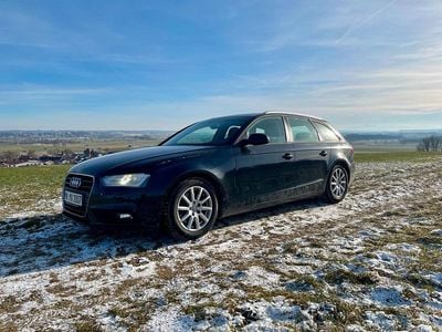 Blau Gebraucht 2015 Audi A4 Performance Kombi | 9.600 € (Guter Preis)