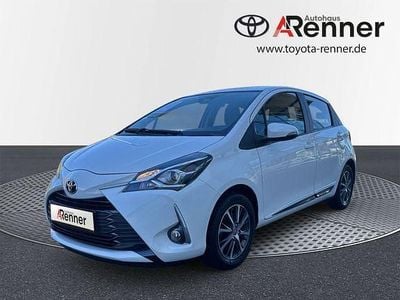 Gebraucht Toyota Yaris Club 111 PS (81 kW) 2019 Weiß Limousine