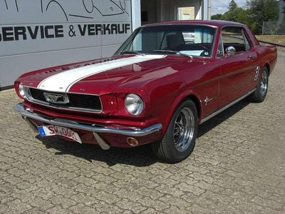 Rot Gebraucht 1966 Ford Mustang Coupé | 29.900 €