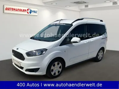 Gebraucht Ford Tourneo Courier 101 PS (74 kW) 2017 Weiß Van / Kleinbus